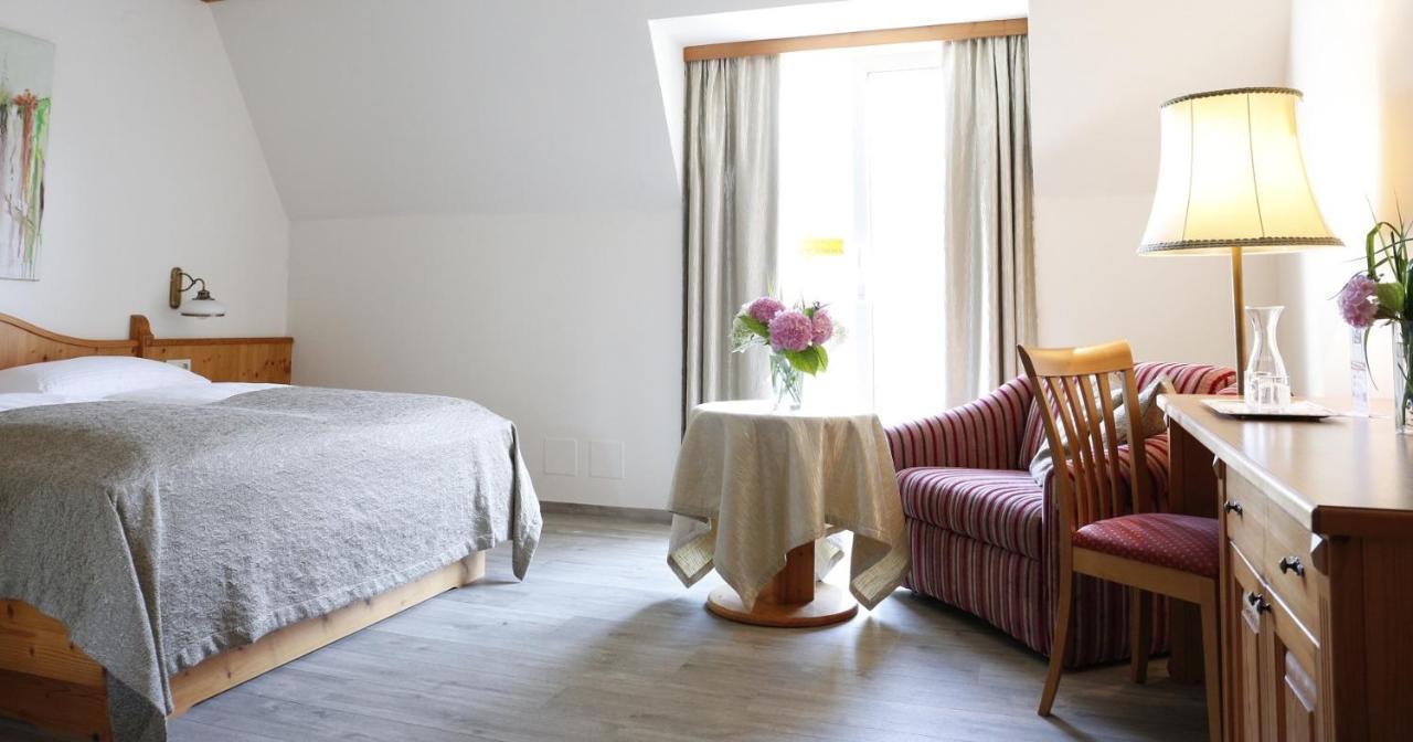 Birkenhof Gols - B & B - Wohlfuehl Hotel Mit Wochenend-Restaurant Экстерьер фото