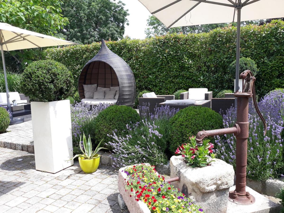 Birkenhof Gols - B & B - Wohlfuehl Hotel Mit Wochenend-Restaurant Экстерьер фото